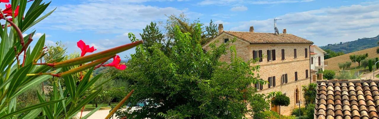 La Collina Leilighet Monsampietro Morico Eksteriør bilde