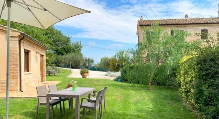 La Collina Leilighet Monsampietro Morico Eksteriør bilde